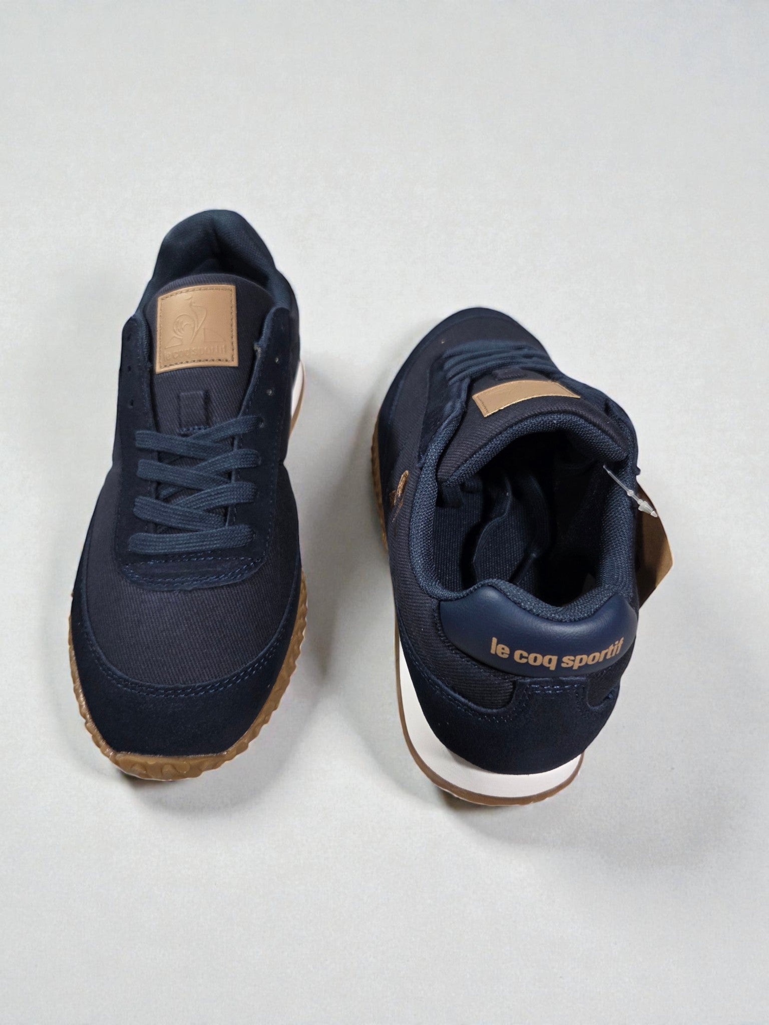 Le Coq Sportif Veloce 2 TWILL bleu bleu détail logo