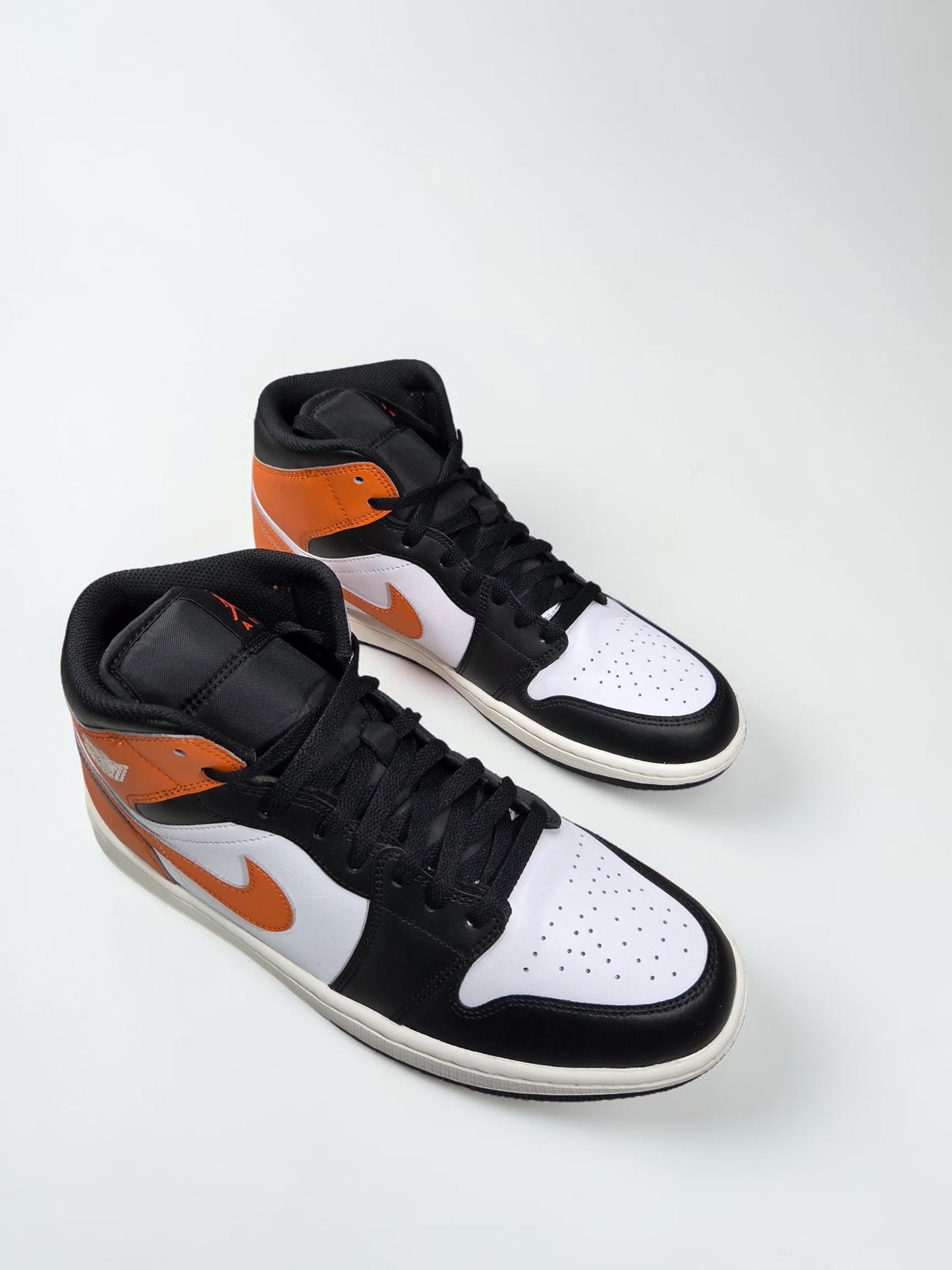 Air Jordan 1 Mid blanc vue de dessus