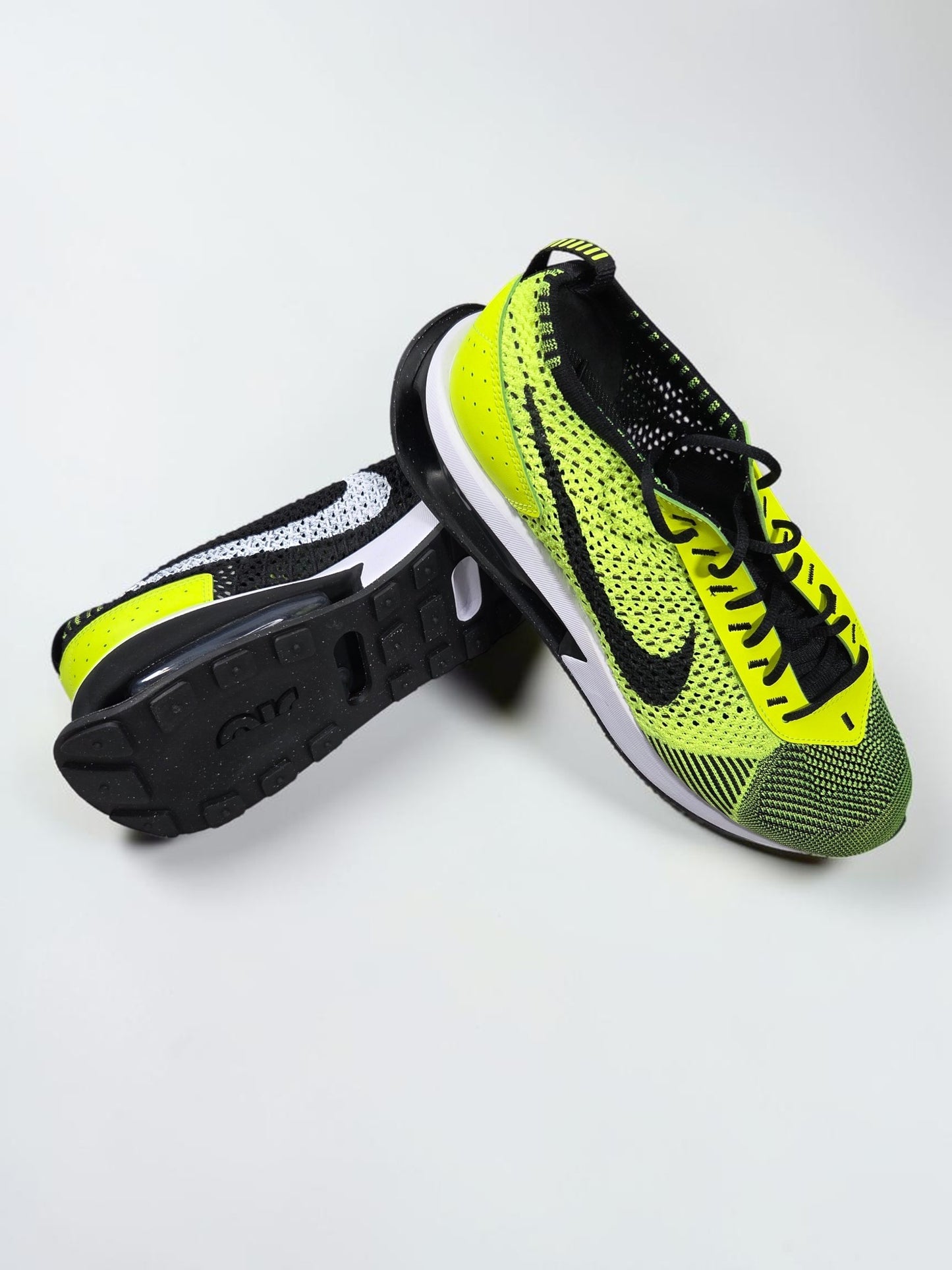 Nike Air Max Flyknit Racer jaune/noir - vue 2
