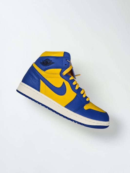 Nike Air Jordan 1 Retro High OG jaune/bleu - vue 1