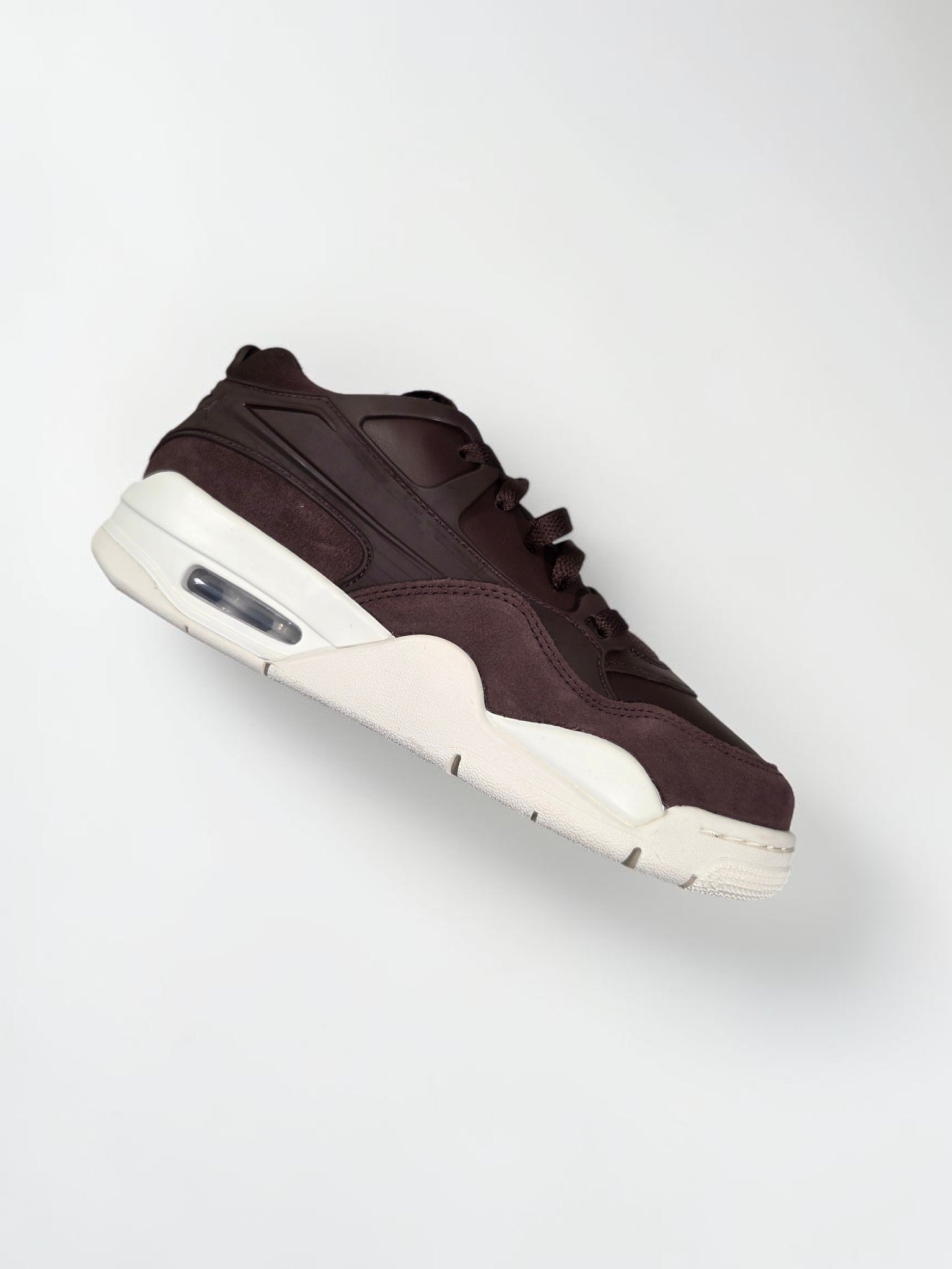 Nike Air Jordan 4 RM marron - vue 1