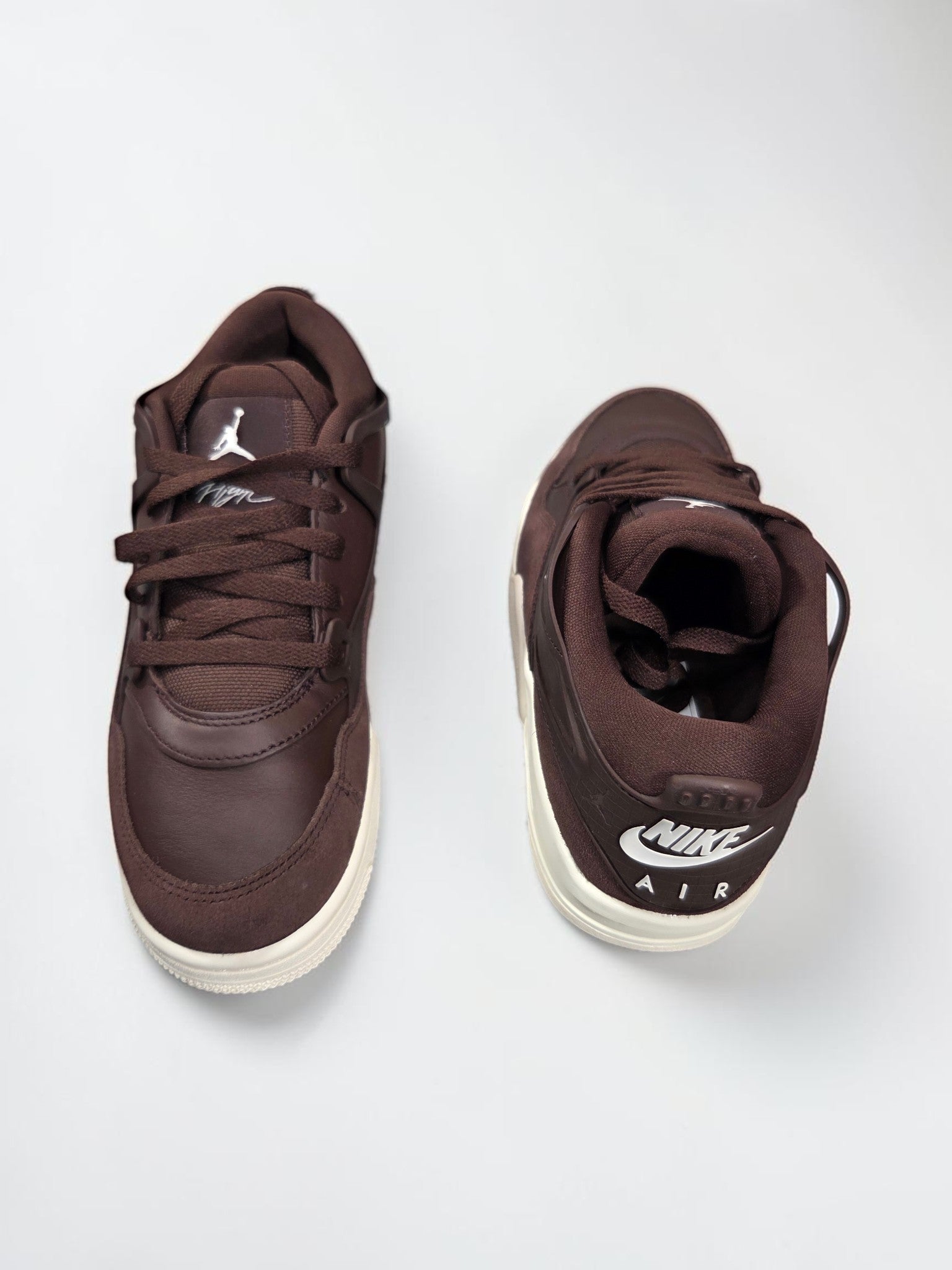 Nike Air Jordan 4 RM marron - vue 4