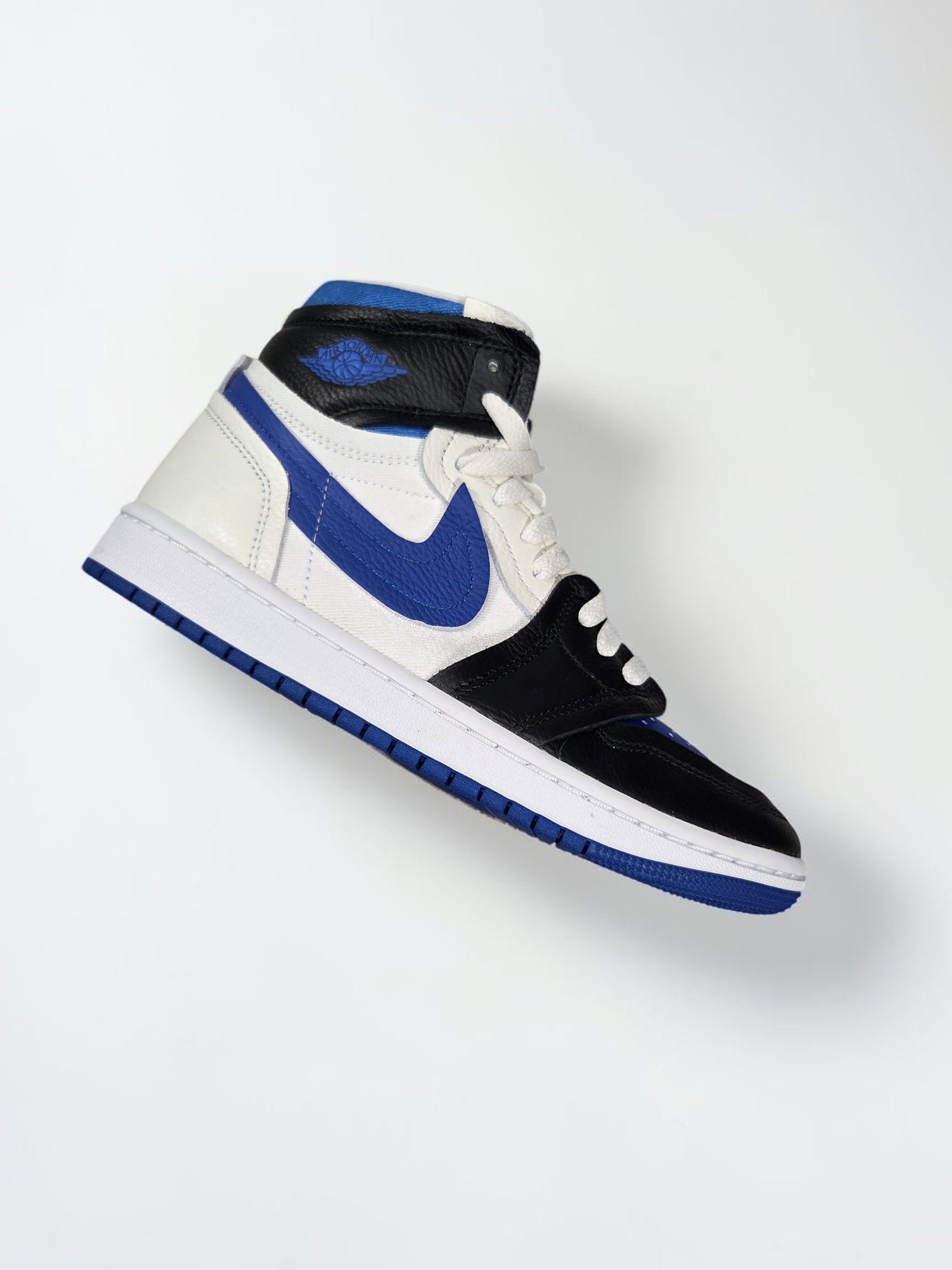 Air Jordan 1 High Method of Man blanc vue trois quarts