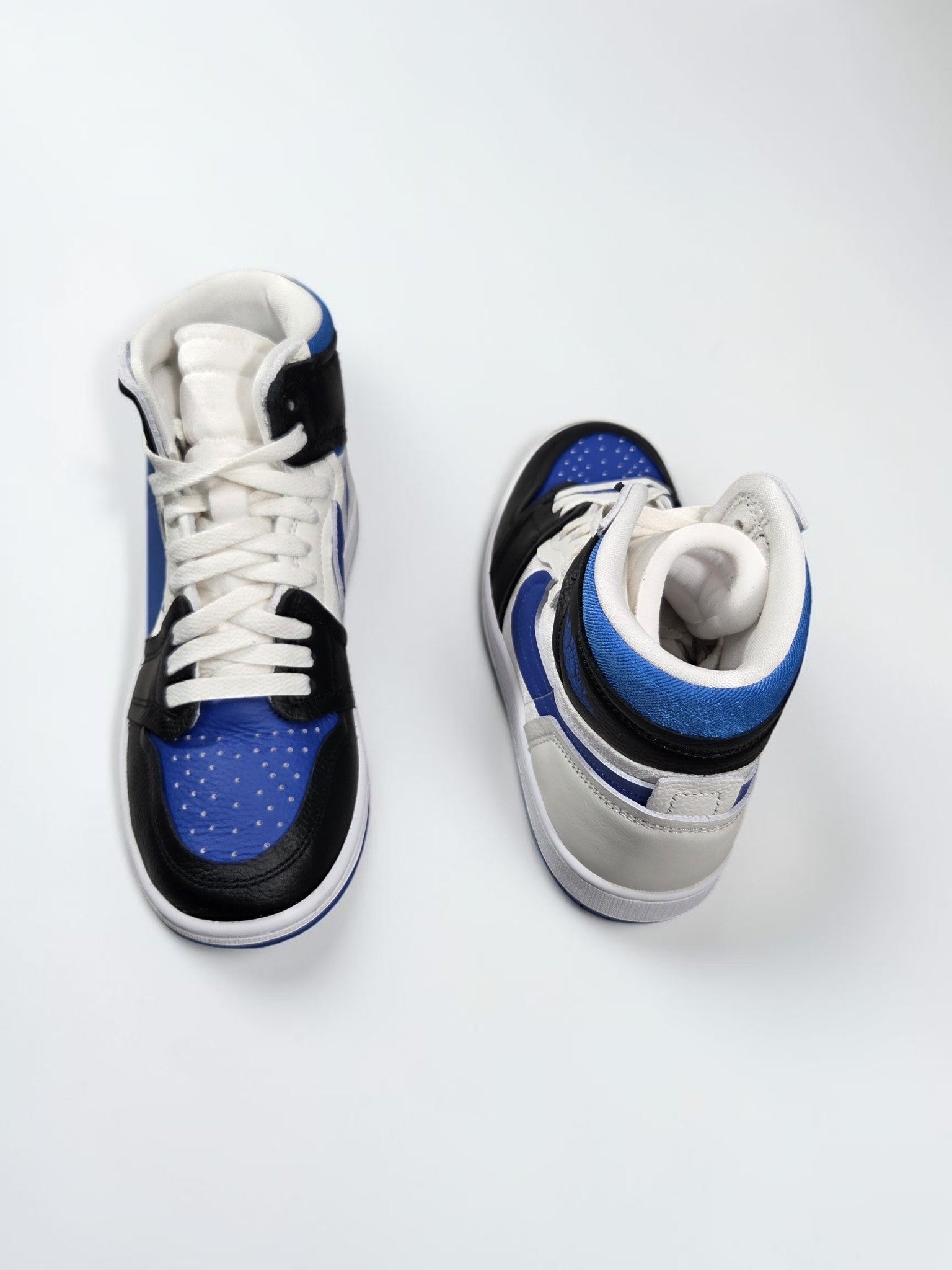 Air Jordan 1 High Method of Man blanc détail logo