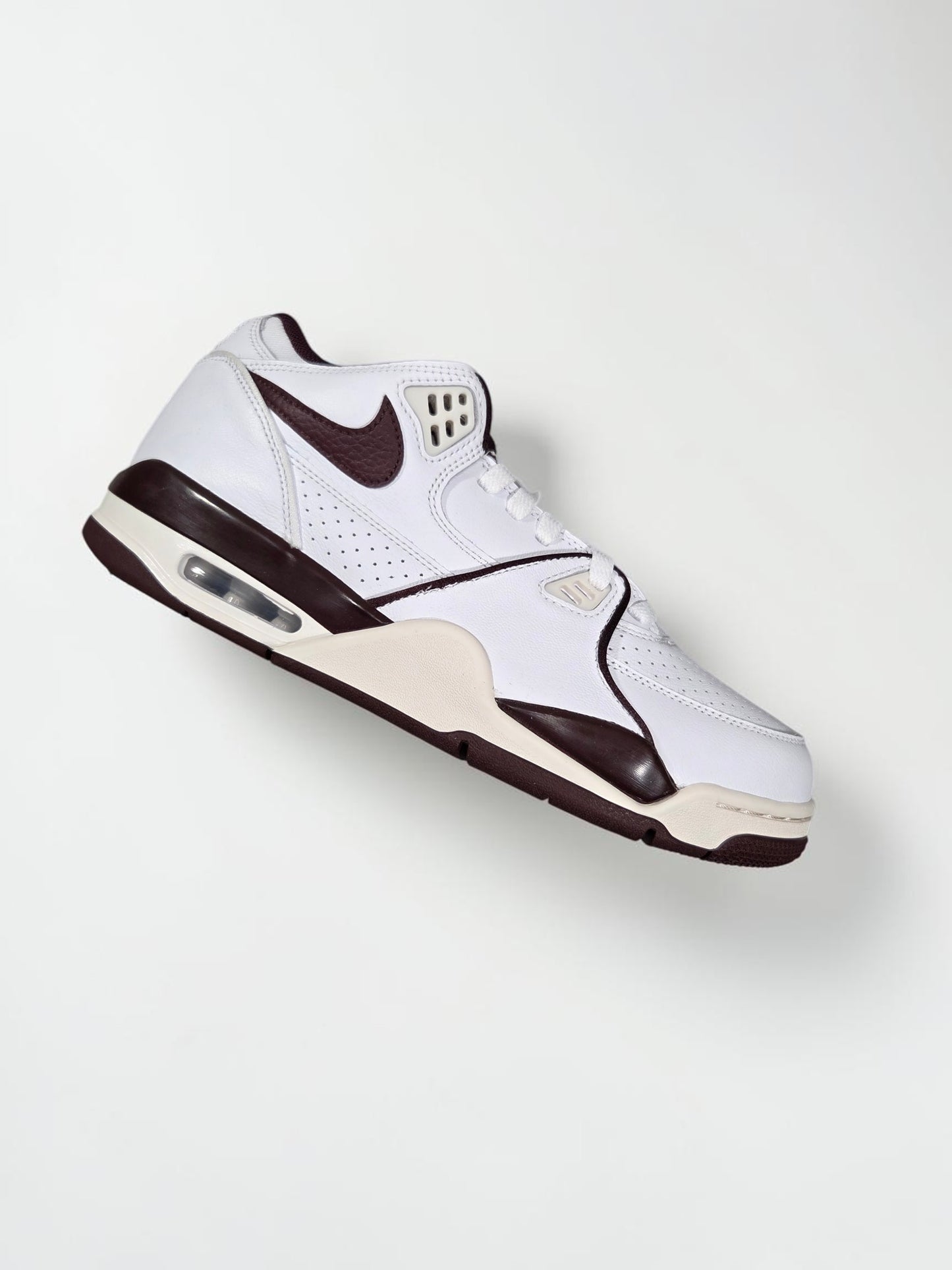 Nike Air Flight '89 Low blanc vue trois quarts