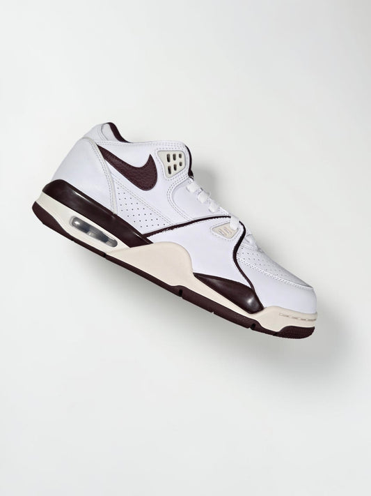 Nike Air Flight '89 Low blanc vue trois quarts
