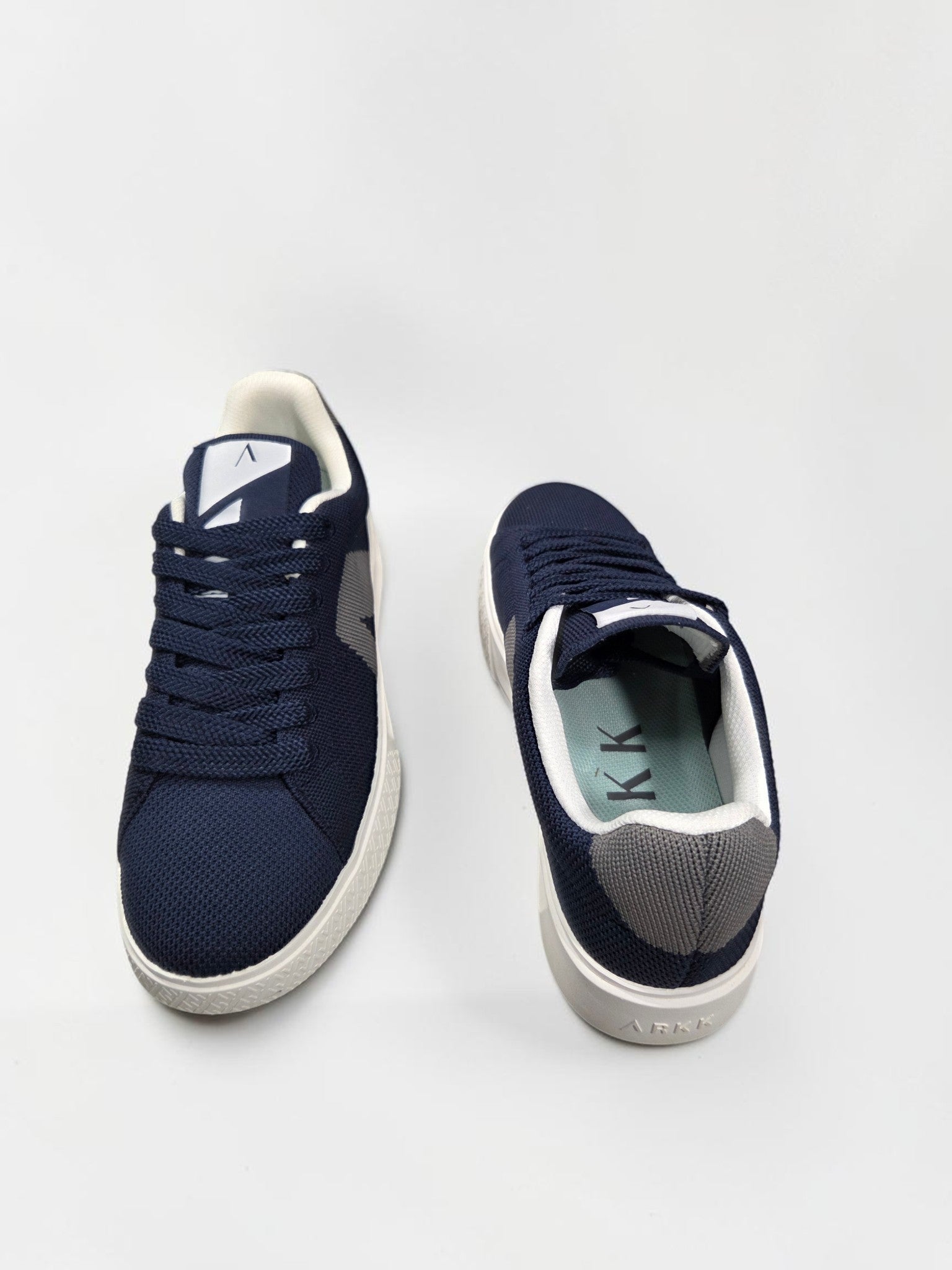 ARKK Copenhagen Essence knit academy blue white blanc vue de dessus