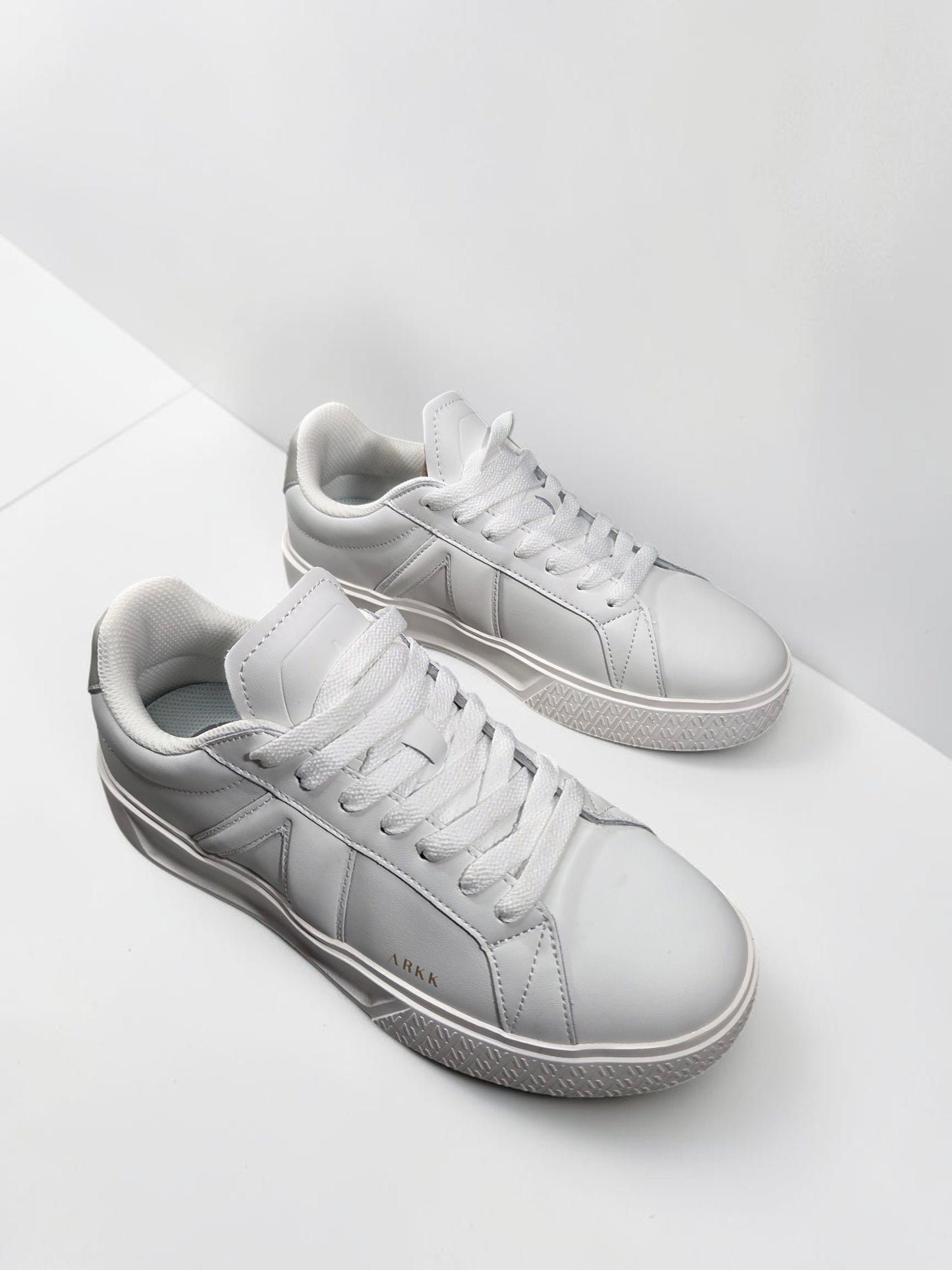 ARKK Copenhagen Essence white blanc vue de dessus