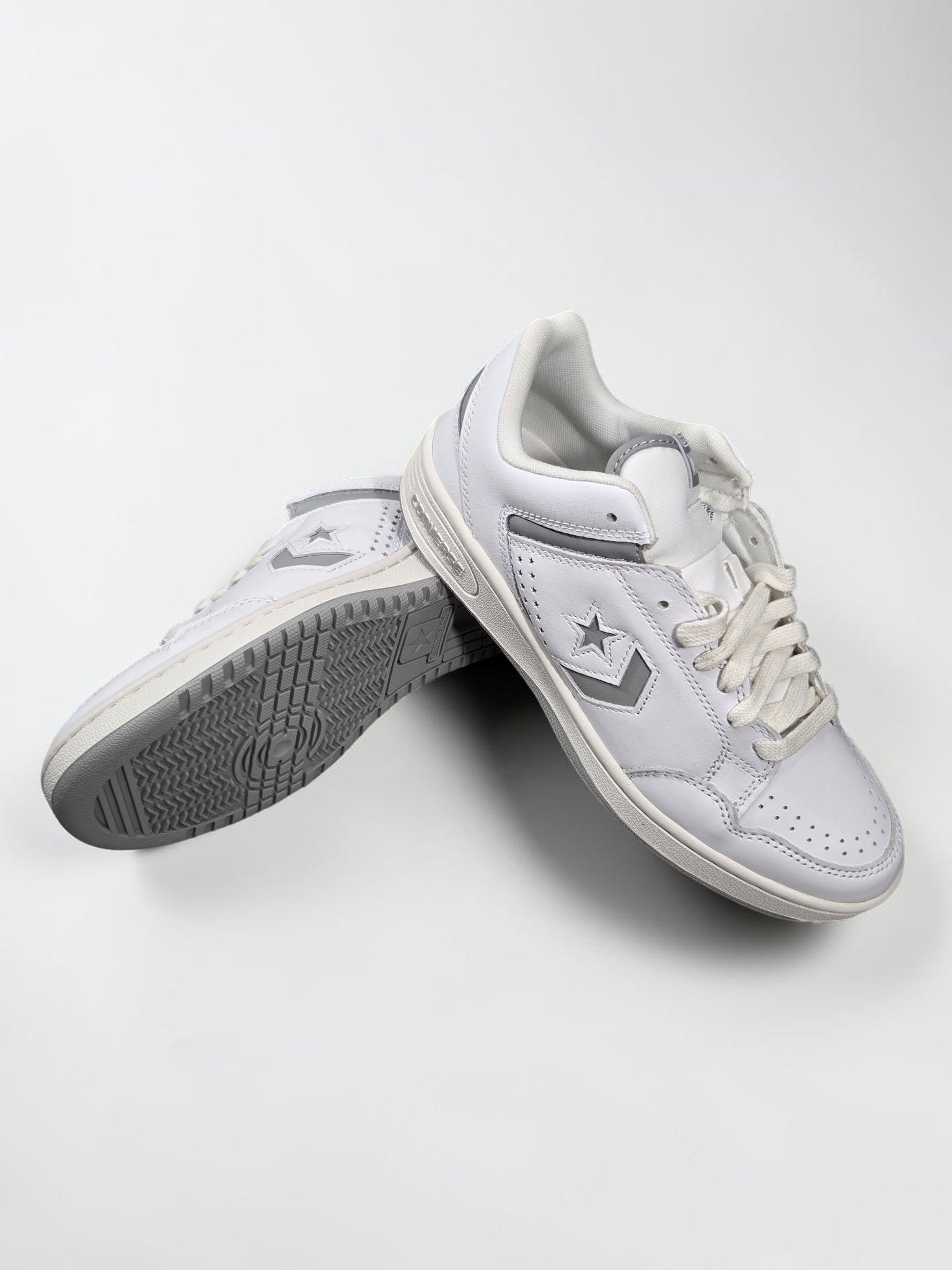 Converse Weapon blanc vue de profil