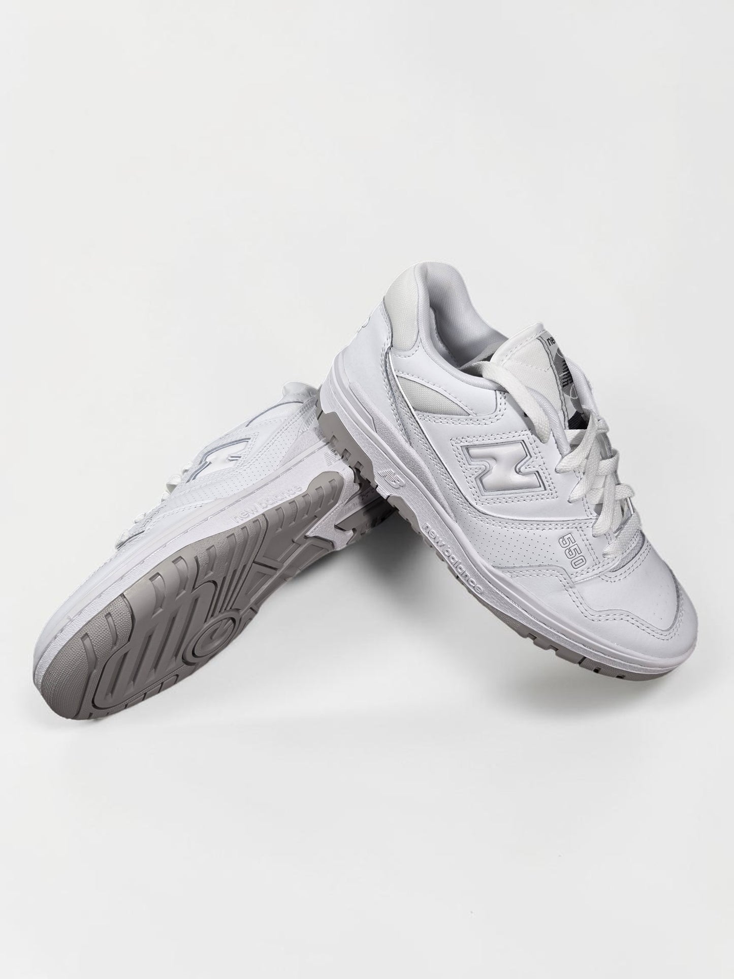 New Balance BB 550 blanche blanc vue de profil
