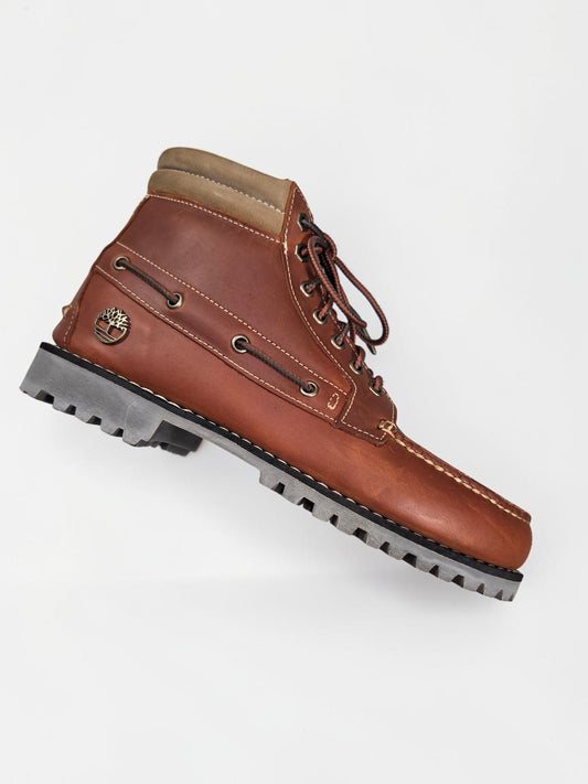 Timberland Authentic Mid Lace Boot marron vue trois quarts