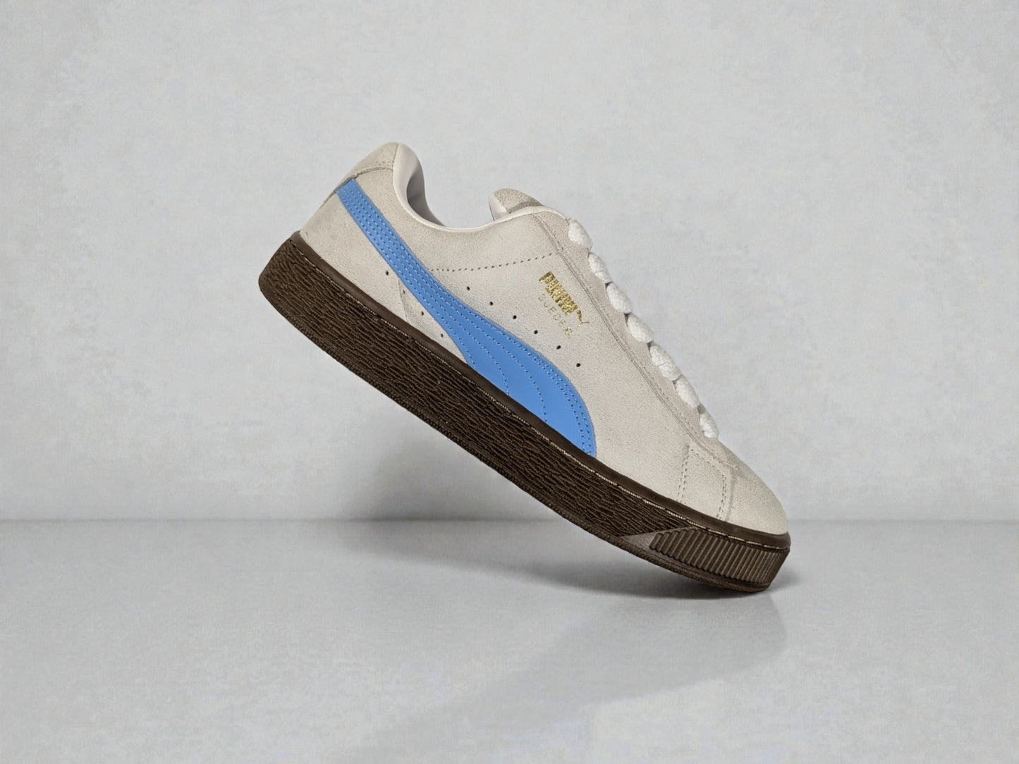 Puma Suede XL bleu vue trois quarts