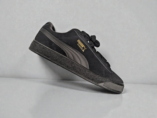 Puma Suede XL noir vue trois quarts
