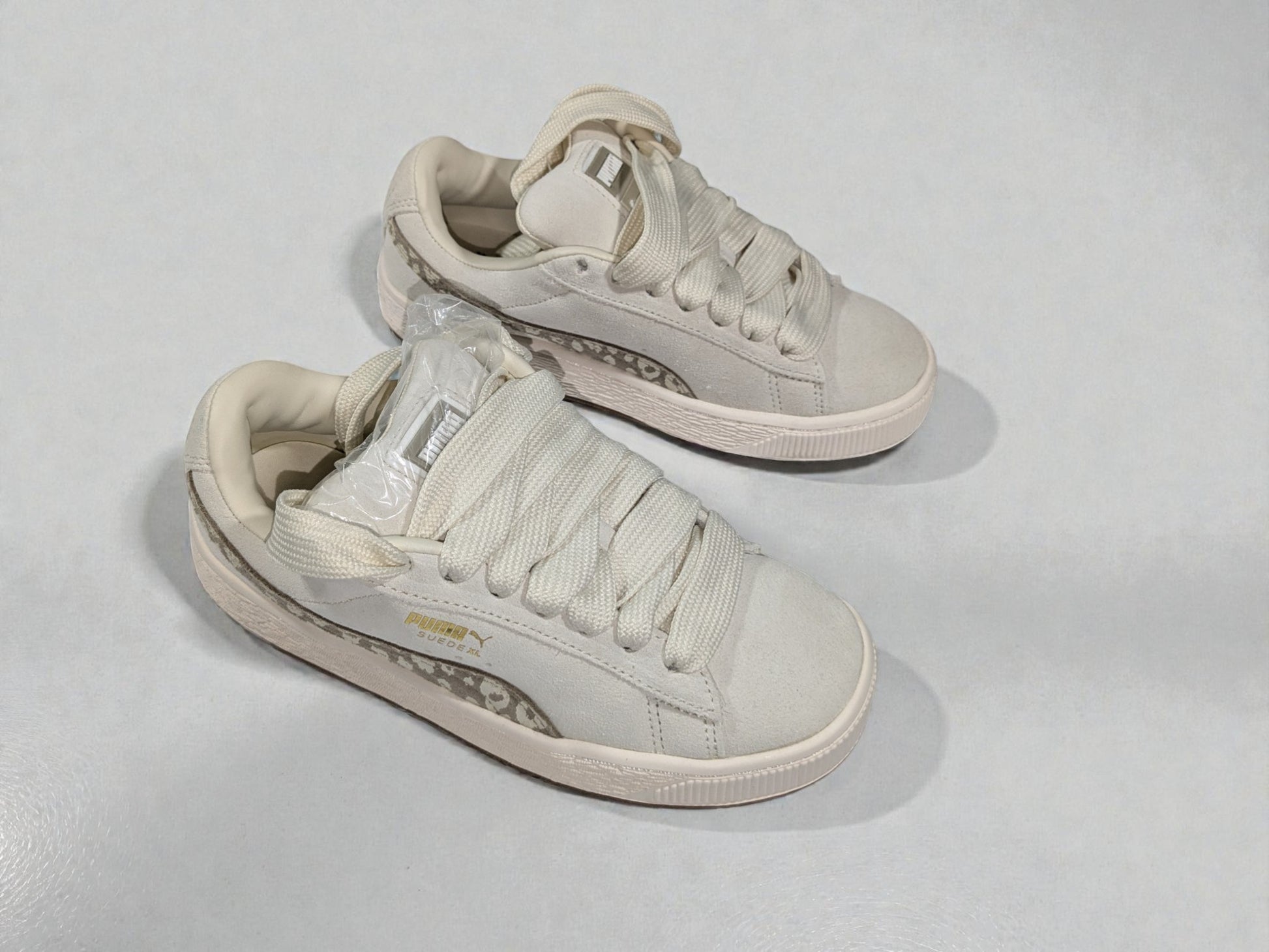 Puma Suede XL beige vue de dessus