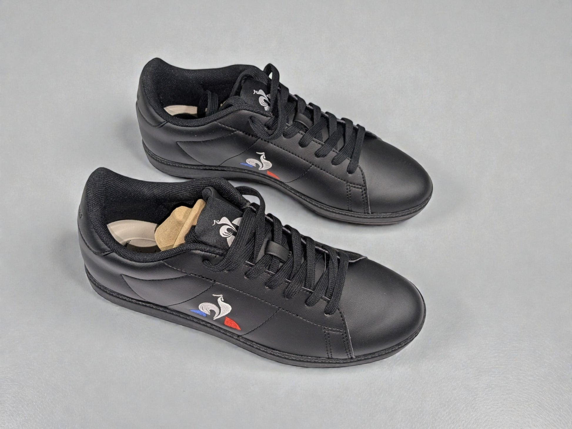 Le Coq Sportif Courtset noir vue de dessus