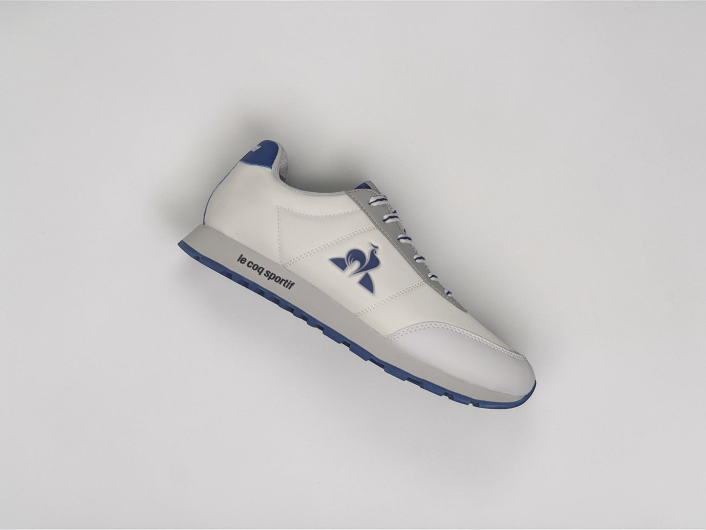 Le Coq Sportif Racerone 2 blanc vue trois quarts