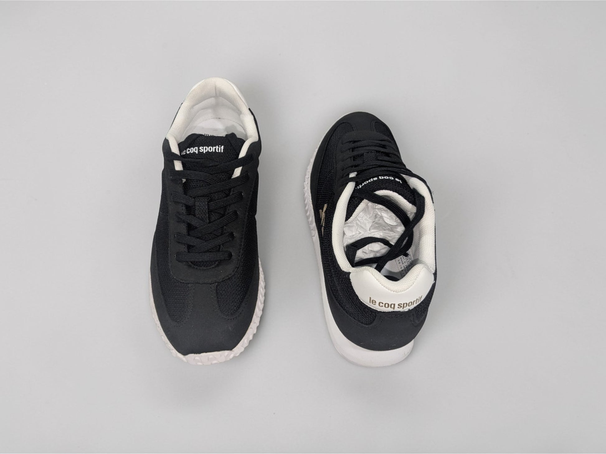 Le Coq Sportif Veloce 1 GS blanc détail logo