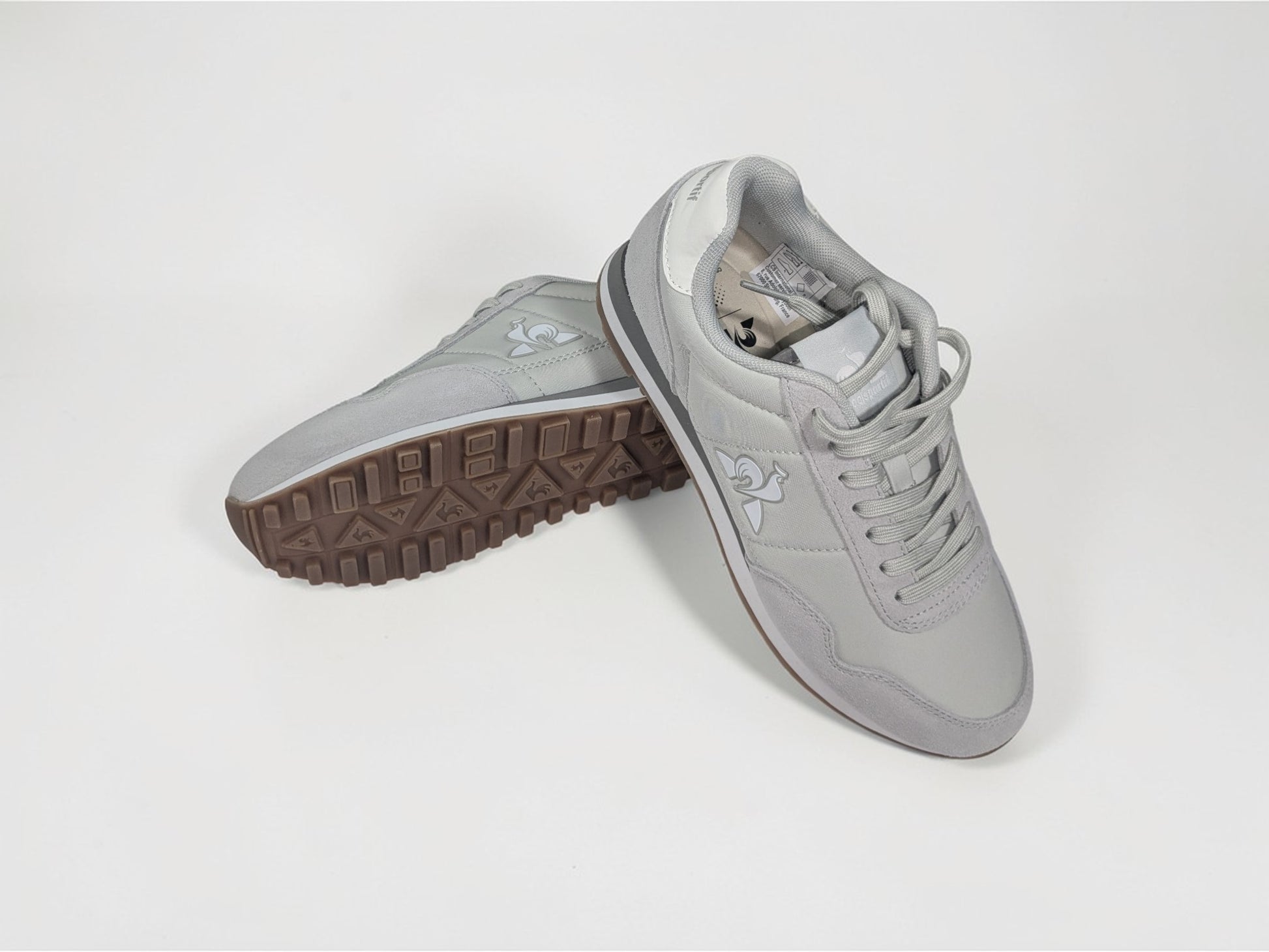 Le Coq Sportif Astra 2 gris vue de profil