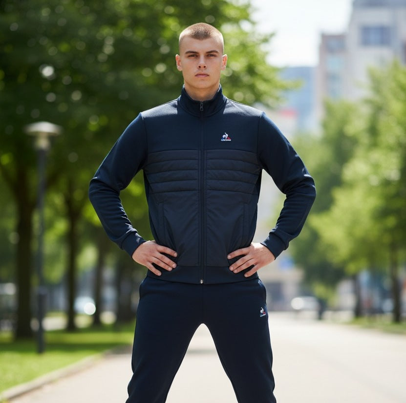 Veste hybride marine Le Coq Sportif bleu vue de profil